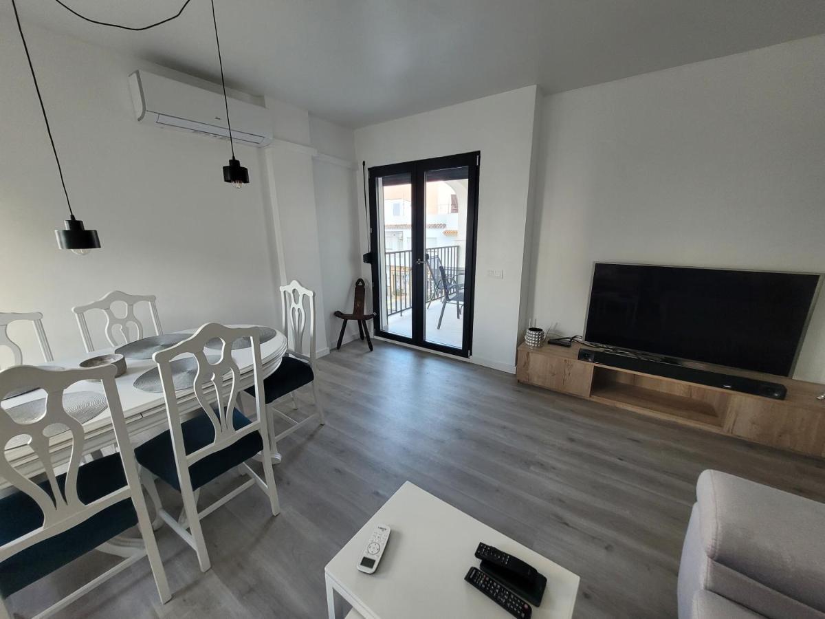 Apartamentos Sabinillas San Luis de Sabinillas Bagian luar foto