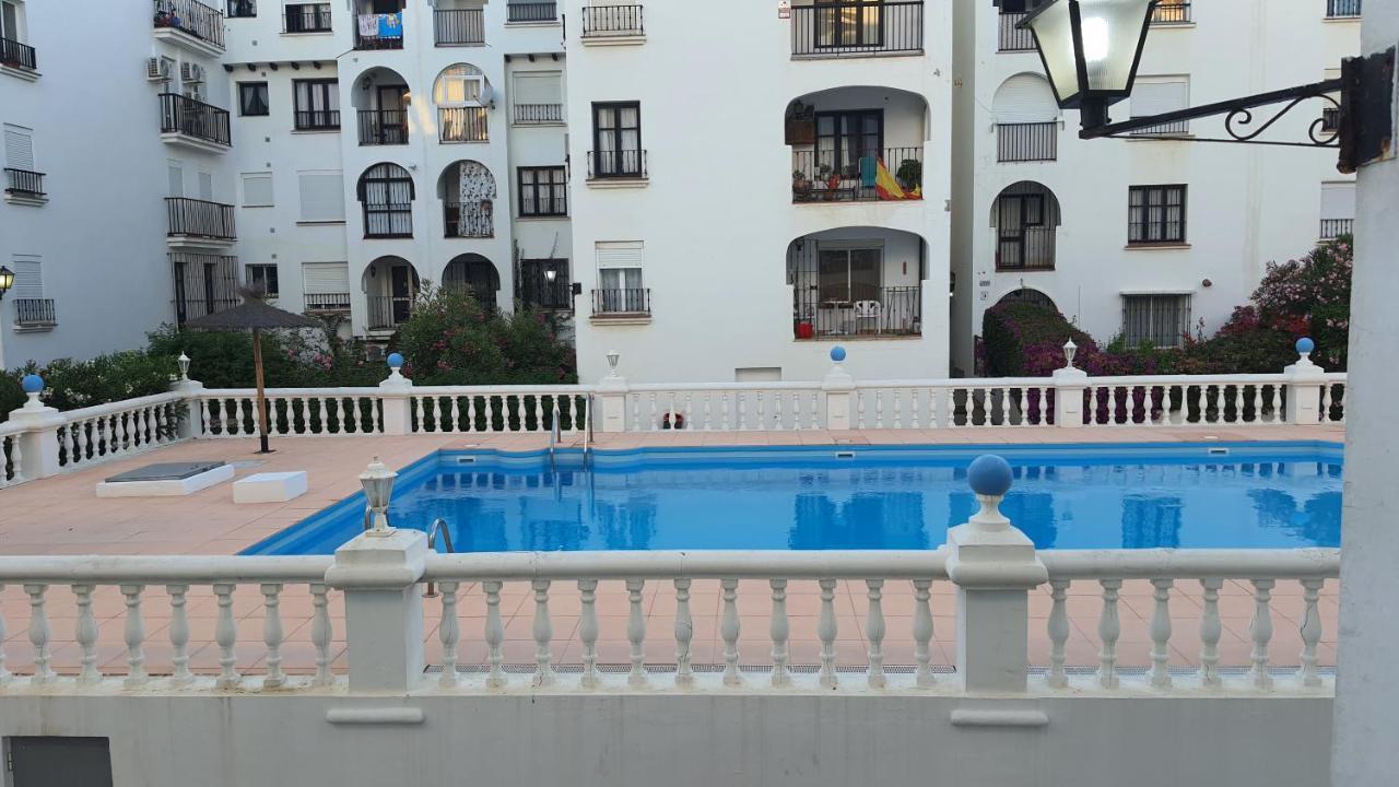 Apartamentos Sabinillas San Luis de Sabinillas Bagian luar foto