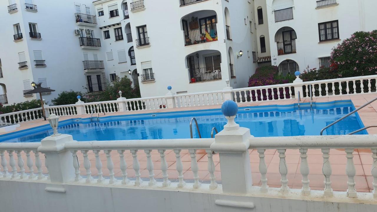 Apartamentos Sabinillas San Luis de Sabinillas Bagian luar foto